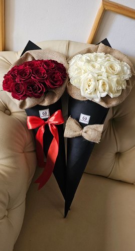 Cone de rosas
